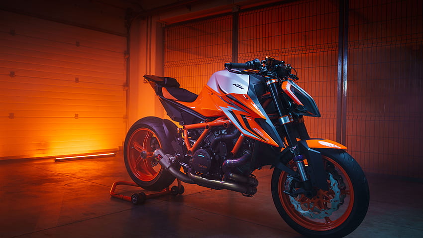 KTM 1290 Super Duke R