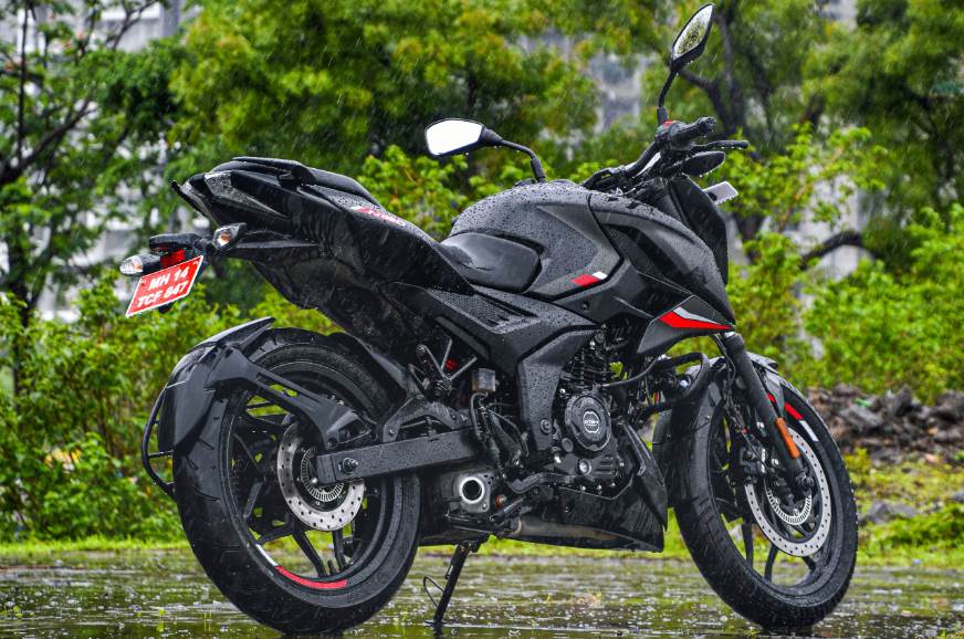 Bajaj Pulsar N160