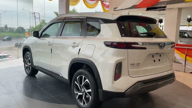 Toyota Hyrydrer SUV 